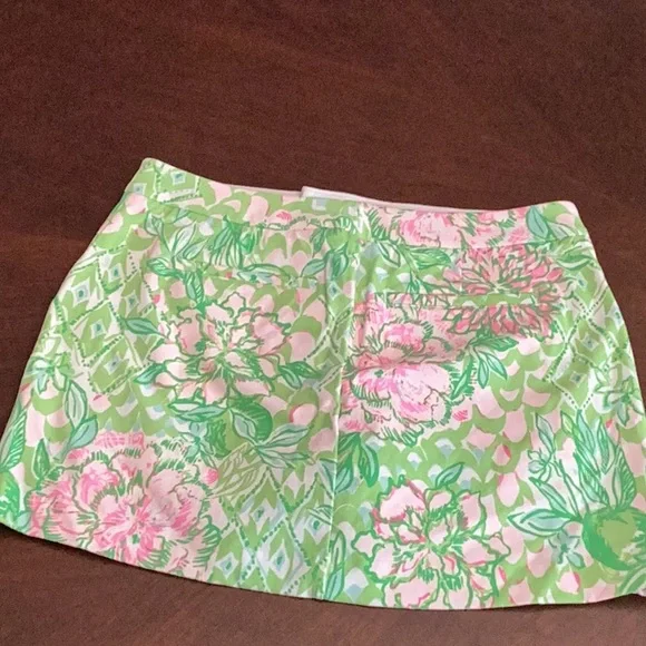 Lilly Pulitzer Pink Green Floral Skort - Picture 8 of 8